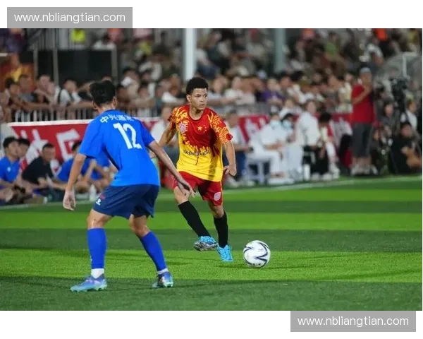 精彩友谊赛直播：全球顶级球队对决，激情四溢、竞技风云再起